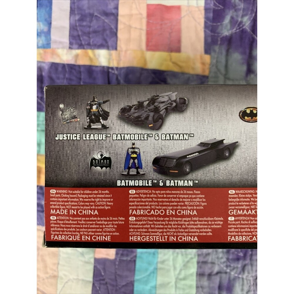 NEW Jada Toys 31703 Batman Classic 1966 TV BATMOBILE 1:32 Scale Vehicle & Figure - Picture 6 of 7